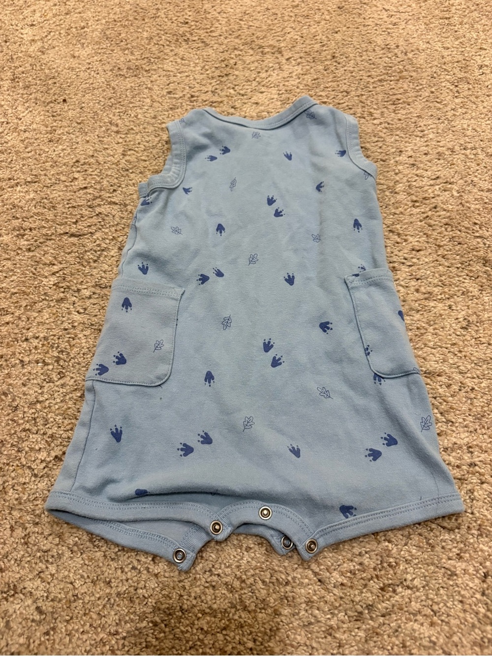 Carter’s Baby Romper 18M Blue Sleeveless Animal Print Snap Bottom Pockets